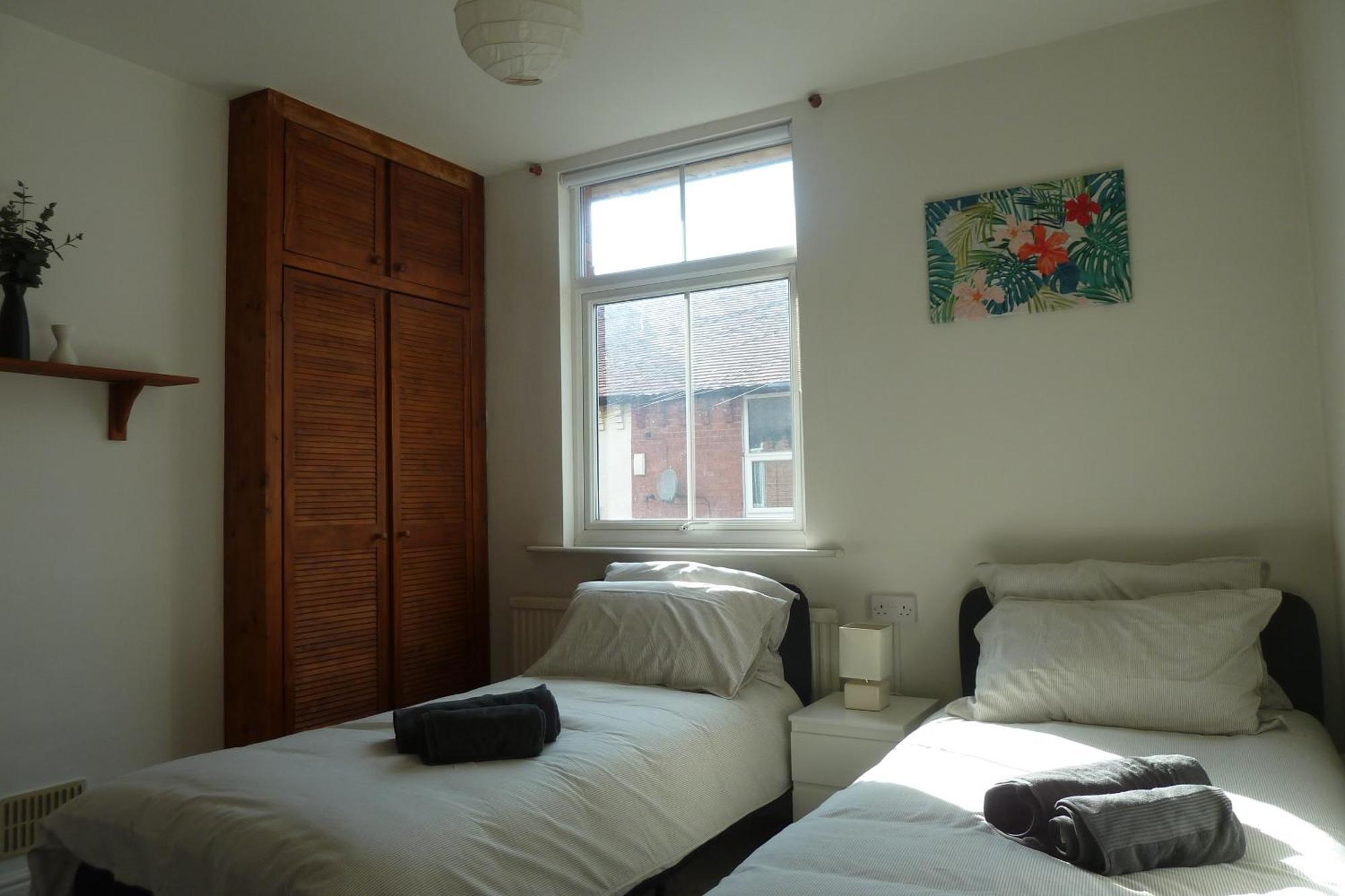 Villa Cosy Entire House In Central Sherwood à Nottingham Extérieur photo